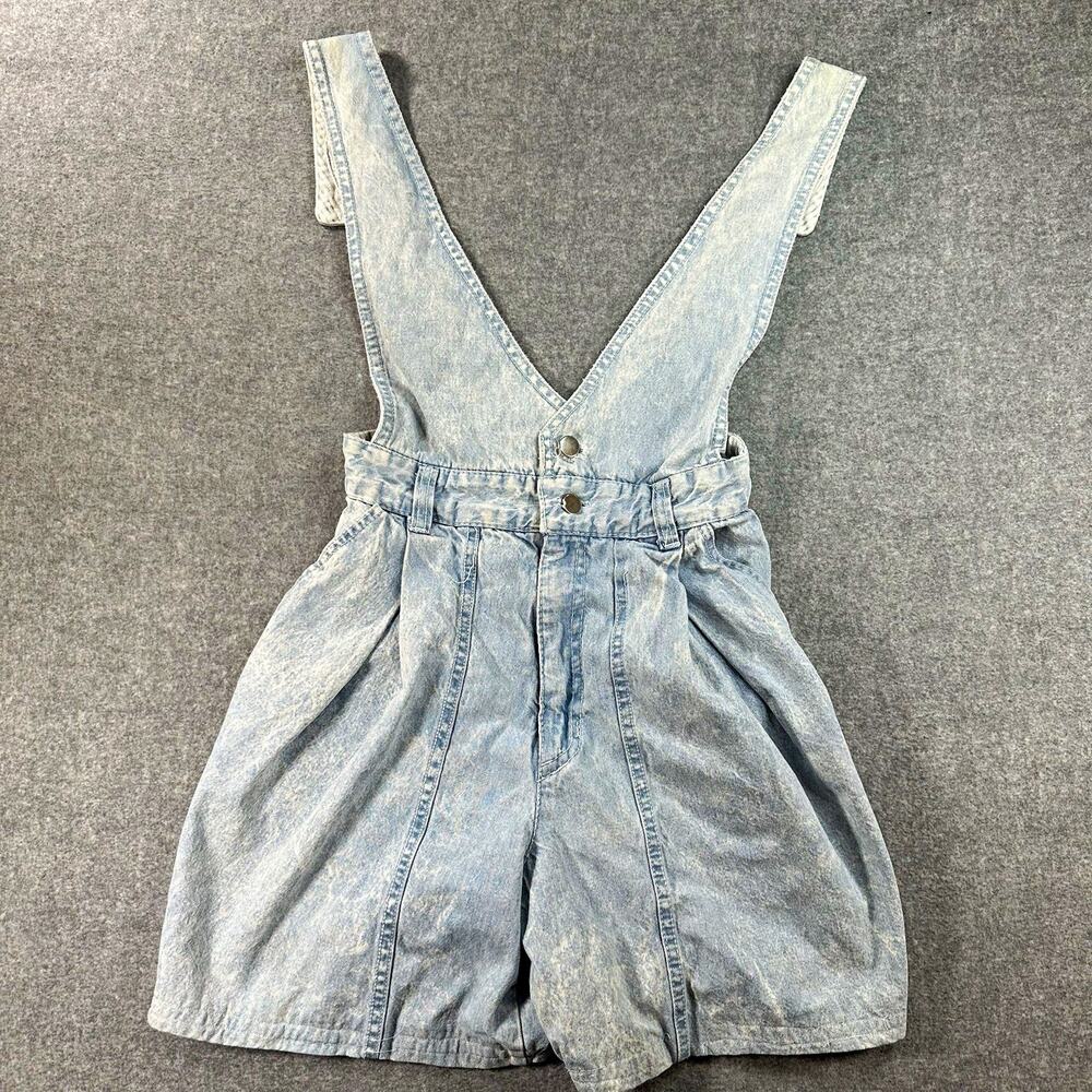 Breaker Women’s Blue Denim Overall Romper Shorts V-Neck Pockets Button Size S